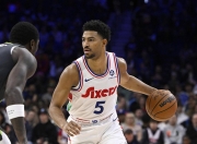 开云棋牌官网-快船强势湖人，戈贝尔完成帽子戏法的简单介绍