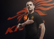 开云棋牌官网-杰伦·格林爆发难救主，老鹰团队火力连续压制黄蜂