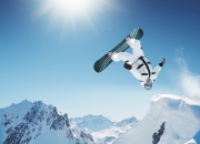 开云棋牌-法网轻取拉沃尔杯，兹维列夫状态火热预示新王崛起？