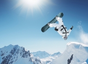 开云棋牌-法网轻取拉沃尔杯，兹维列夫状态火热预示新王崛起？