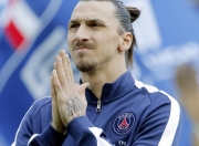 游戏试玩模拟器-羽坛新格局，印尼队轻取丹麦队，辛杜扛起全队背后的战术革命