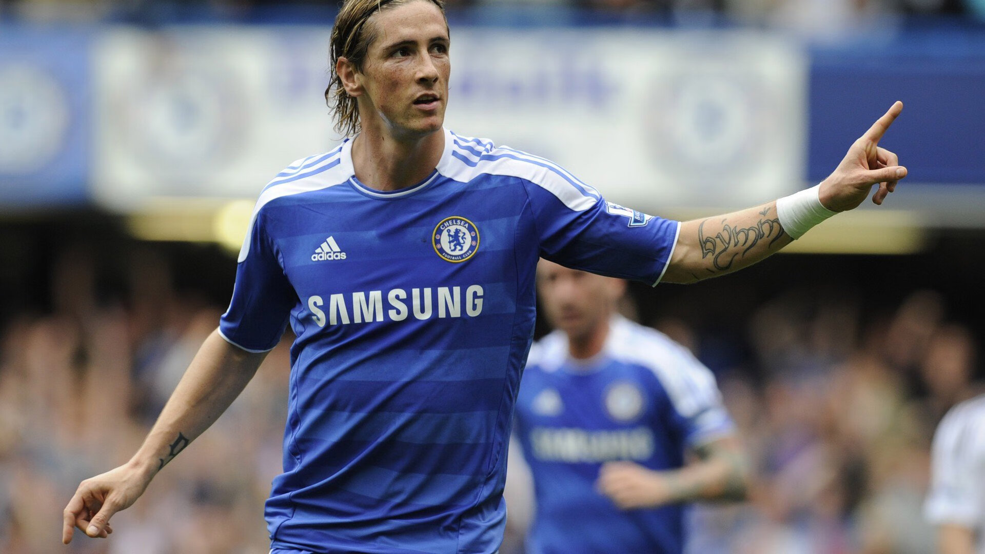 布伦森存在感拉满，活塞对阵尼克斯，一人改写比赛剧本