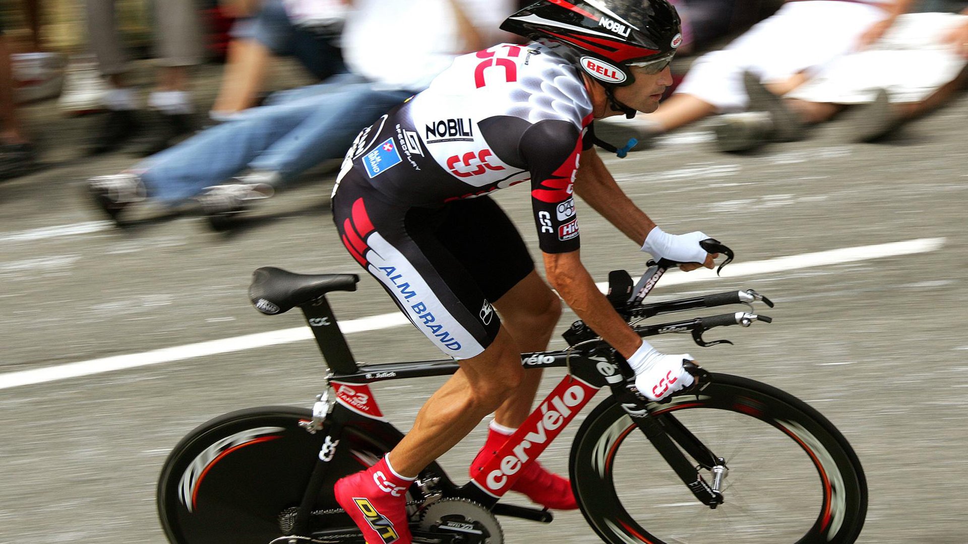 冰与火之歌，克莱关键战不手软，爵士力克上海队背后的篮球哲学